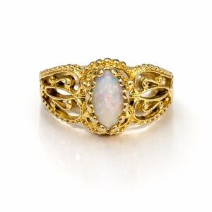 Valentina’s Promise — The Opal Filigree Ring